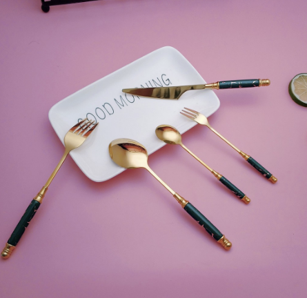 24Pcs Luxury Gold And Green Cutlery Set