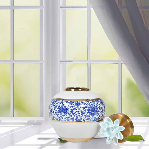 Blue And White Round Fancy Ceramic Vase