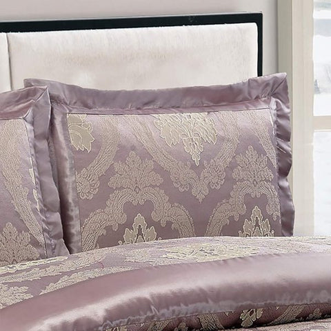 Luxurious Mauve Bedspread Set
