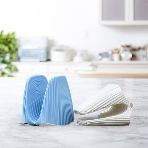 Mitts Silicone Heat Resistant Gloves Tessie And Jessie