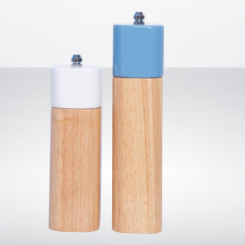 Tessie And Jessie Classic Salt and Pepper Mill