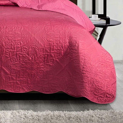 Burgundy Jacquard Bedspread Set