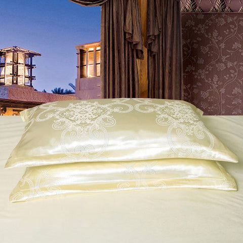 4 Pcs Satin jacquard Tom Glamour Home Bedspread -Cream