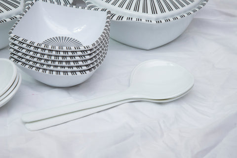 Zebra-Design Melamine Dinner Set