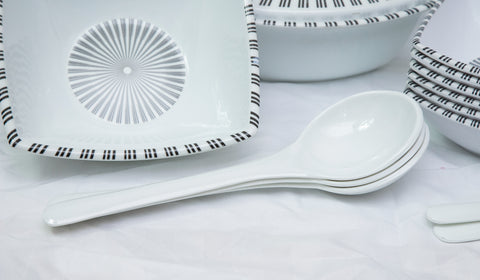 Zebra-Design Melamine Dinner Set