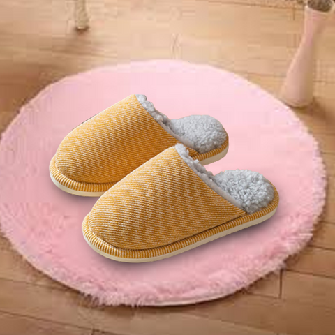 Classic Vince Design Fluffy Sherpa Slippers