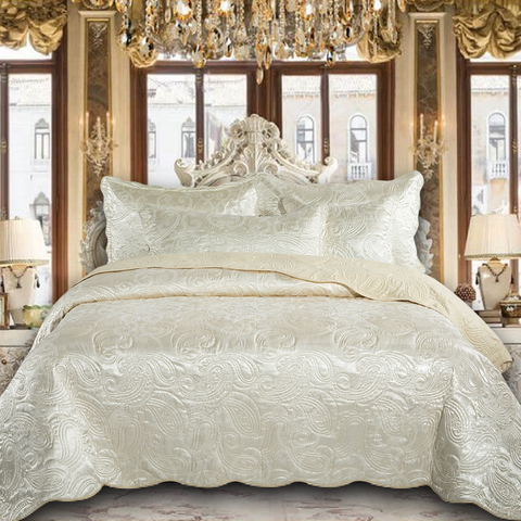 Cream Luxury Bedspread Set