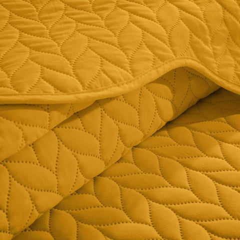 Ochre Superior Quality Bedspread Set