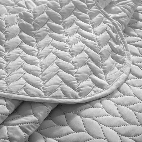 Silver Superior Quality Bedspread Set